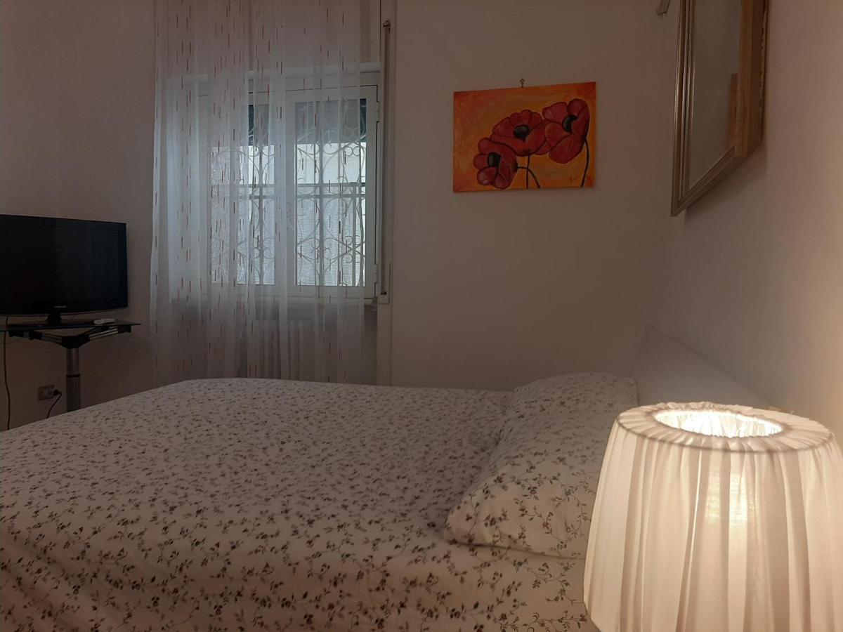 Casa Momy Apartment Lecce Bagian luar foto