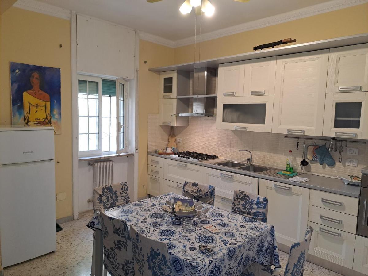 Casa Momy Apartment Lecce Bagian luar foto